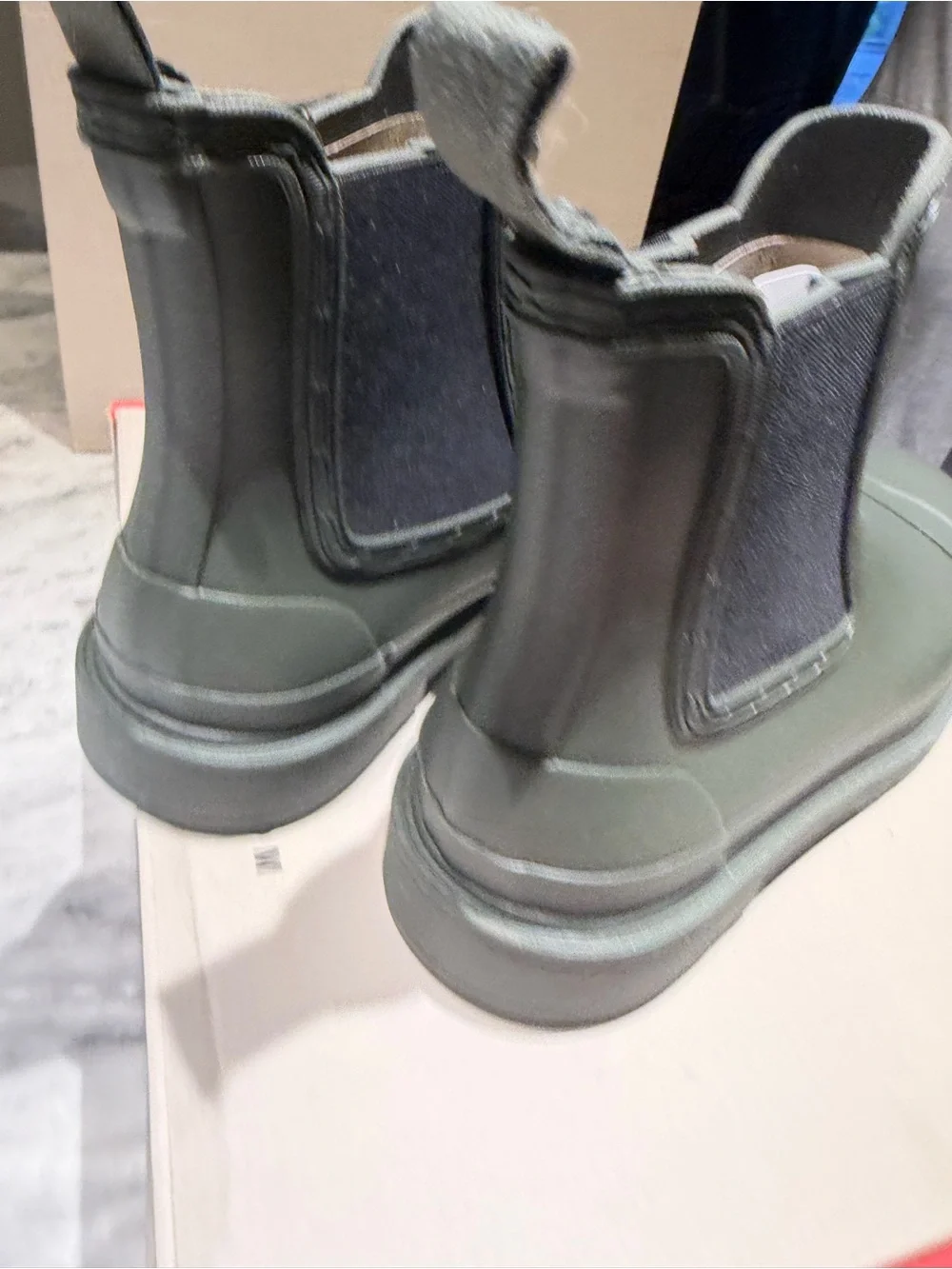 Hunter Chelsea Rain Boots in dark Olive Green and Black